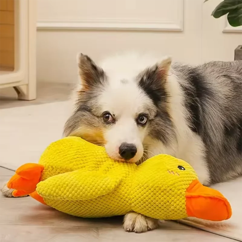 Plush Duck Dog Toy – Interactive Soft Chew & Comfort Toy for Dogs